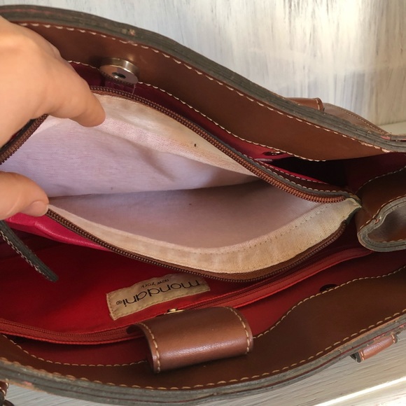 MONDANI leather medium sized bag - Picture 6 of 8